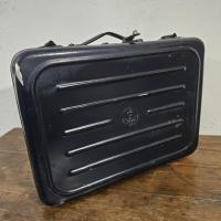 1 valise de marin