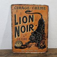 10 tole lion noir